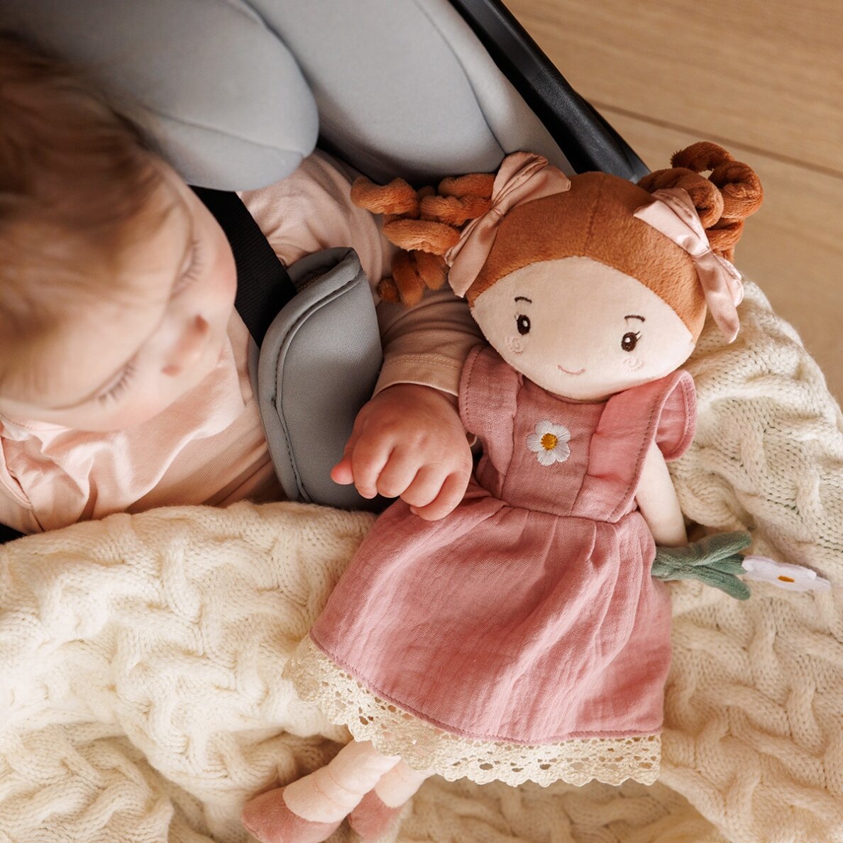 Babyono lėlytė migdukas Lily 1699 6 Babyono lėlytė migdukas Lily 1699 6