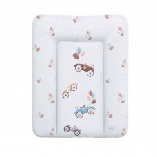 CebaBaby vystymo kilimėlis retro mašinytės (70x50cm) CebaBaby vystymo kilimėlis retro mašinytės (70x50cm)