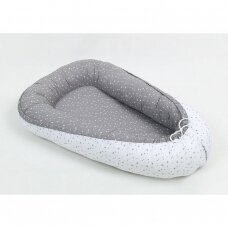 MamoTato baby nest ( cocoon ) - double-sided, small stars, white / grey MamoTato baby nest ( cocoon ) - double-sided, small stars, white / grey